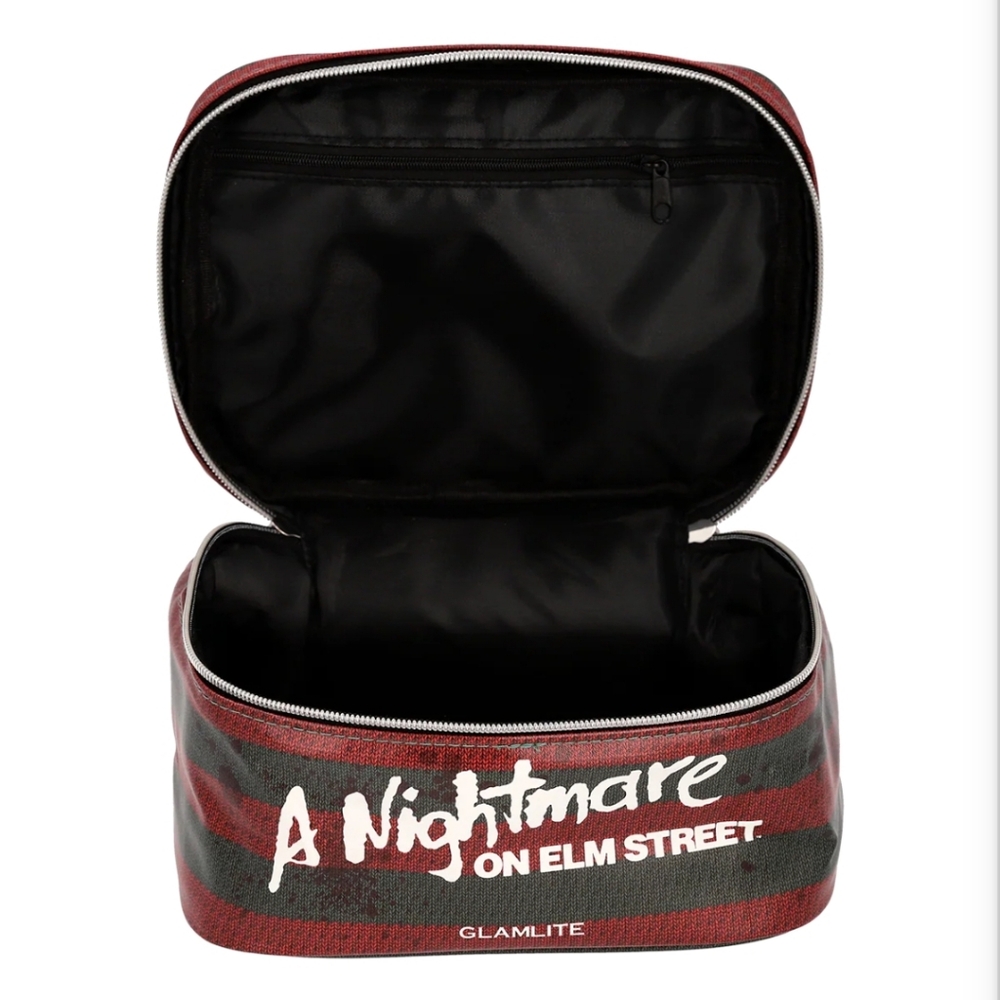 A Nightmare On Elm Street Makeup Bag - Picture 7 of 8